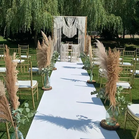 Pensionat Kompleks Noclegowo-gastronomiczny Laguna