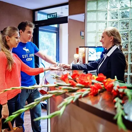 Pensionat Kompleks Noclegowo-gastronomiczny Laguna 3*